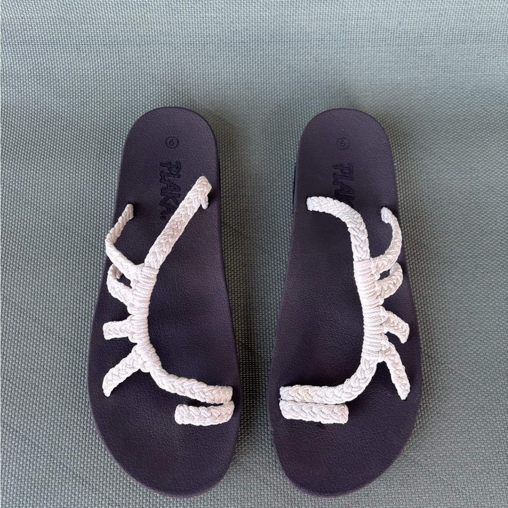 Plaka Relief Sandals Crochet Woven Flip Flops